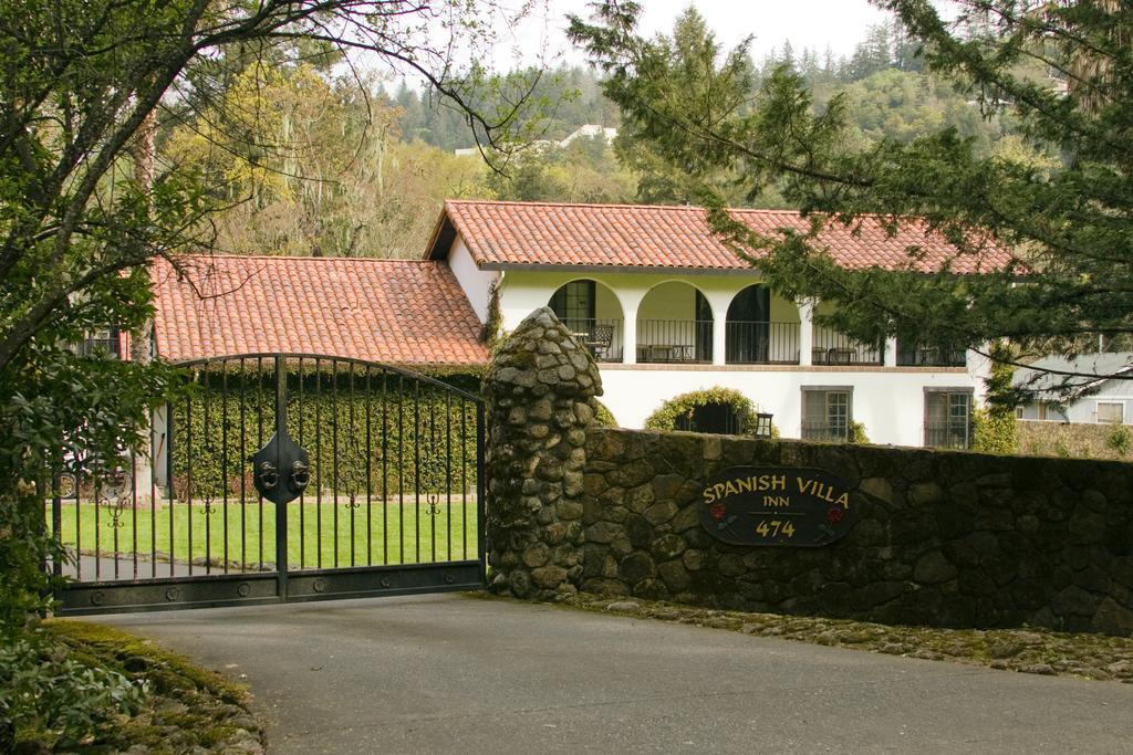 Spanish Villa Inn St. Helena Exteriér fotografie